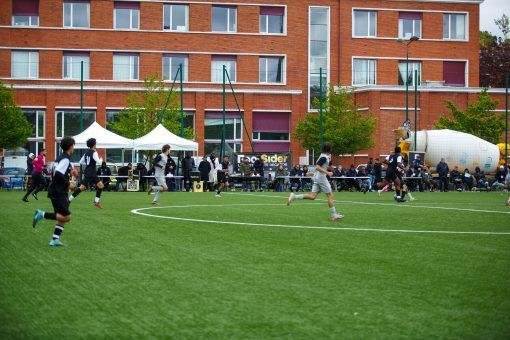 Préparation joueur de football en détection